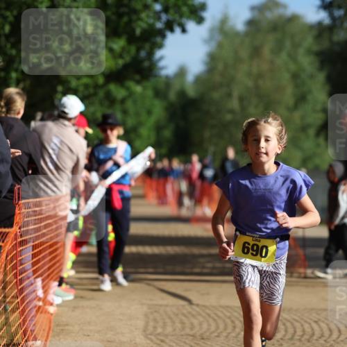 06.09.2026 - 20. Norderstedt Triathlon Mo-Foto http://msf.ph/oto/10157374 06.09.2026 09:47:54 Laufen 690, 639, 639, 684, 684 meine-sportfotos.de