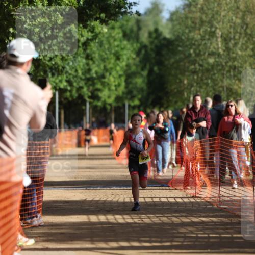 06.09.2026 - 20. Norderstedt Triathlon Mo-Foto http://msf.ph/oto/10157397 06.09.2026 09:48:21 Laufen 600 meine-sportfotos.de