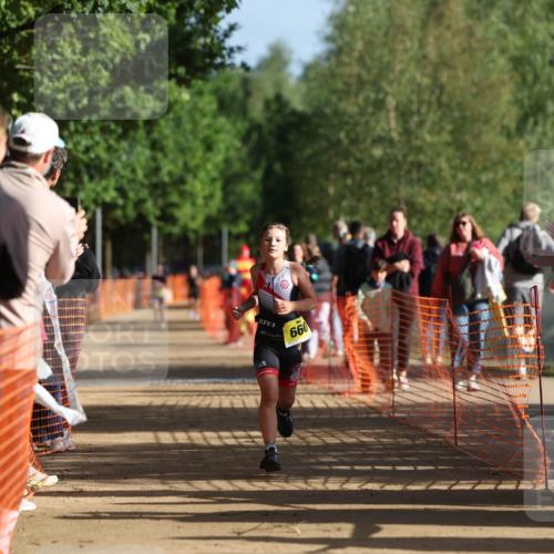 06.09.2026 - 20. Norderstedt Triathlon Mo-Foto http://msf.ph/oto/10157415 06.09.2026 09:48:23 Laufen 660 meine-sportfotos.de
