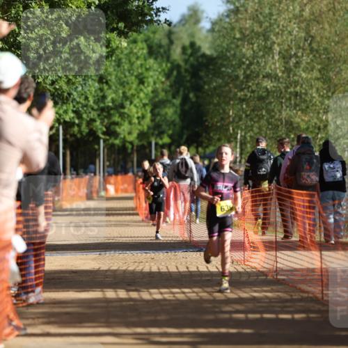 06.09.2026 - 20. Norderstedt Triathlon Mo-Foto http://msf.ph/oto/10157483 06.09.2026 09:48:36 Laufen 639 meine-sportfotos.de