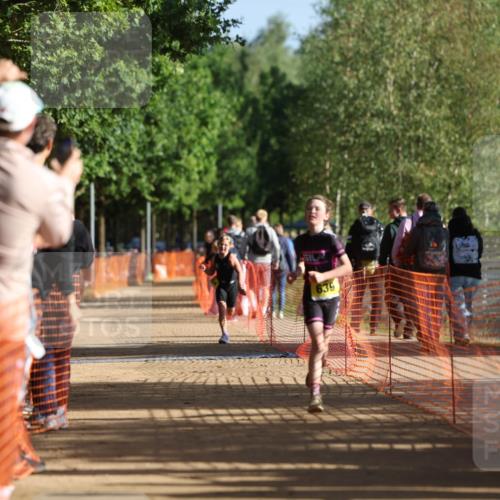 06.09.2026 - 20. Norderstedt Triathlon Mo-Foto http://msf.ph/oto/10157485 06.09.2026 09:48:36 Laufen 639 meine-sportfotos.de