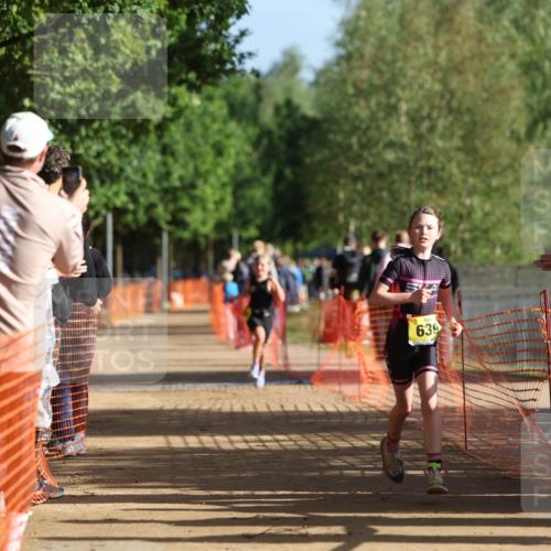 06.09.2026 - 20. Norderstedt Triathlon Mo-Foto http://msf.ph/oto/10157499 06.09.2026 09:48:37 Laufen 639 meine-sportfotos.de