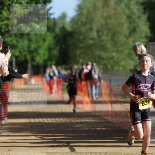 06.09.2026 - 20. Norderstedt Triathlon Mo-Foto http://msf.ph/oto/10157510 06.09.2026 09:48:39 Laufen 639 meine-sportfotos.de