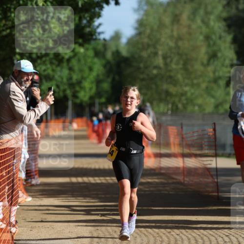 06.09.2026 - 20. Norderstedt Triathlon Mo-Foto http://msf.ph/oto/10157547 06.09.2026 09:48:43 Laufen 3, 3 meine-sportfotos.de