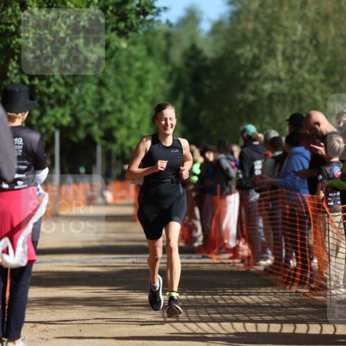 06.09.2026 - 20. Norderstedt Triathlon Mo-Foto http://msf.ph/oto/10157838 06.09.2026 10:32:02 Laufen 19 meine-sportfotos.de