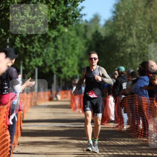 06.09.2026 - 20. Norderstedt Triathlon Mo-Foto http://msf.ph/oto/10157940 06.09.2026 10:32:27 Laufen  meine-sportfotos.de