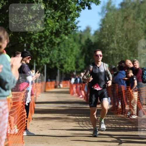 06.09.2026 - 20. Norderstedt Triathlon Mo-Foto http://msf.ph/oto/10157952 06.09.2026 10:32:28 Laufen  meine-sportfotos.de