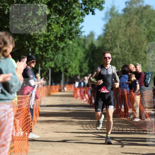 06.09.2026 - 20. Norderstedt Triathlon Mo-Foto http://msf.ph/oto/10157955 06.09.2026 10:32:28 Laufen  meine-sportfotos.de