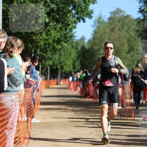 06.09.2026 - 20. Norderstedt Triathlon Mo-Foto http://msf.ph/oto/10157965 06.09.2026 10:32:29 Laufen 3 meine-sportfotos.de