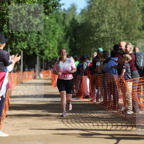 06.09.2026 - 20. Norderstedt Triathlon Mo-Foto http://msf.ph/oto/10158017 06.09.2026 10:32:39 Laufen 1238 meine-sportfotos.de