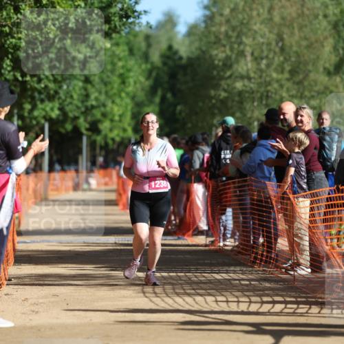 06.09.2026 - 20. Norderstedt Triathlon Mo-Foto http://msf.ph/oto/10158023 06.09.2026 10:32:39 Laufen 1238 meine-sportfotos.de