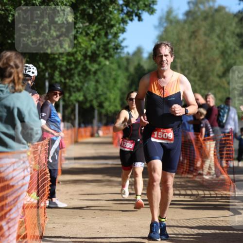 06.09.2026 - 20. Norderstedt Triathlon Mo-Foto http://msf.ph/oto/10158119 06.09.2026 10:32:58 Laufen 1205, 1509, 1205, 1205, 1509, 1509 meine-sportfotos.de