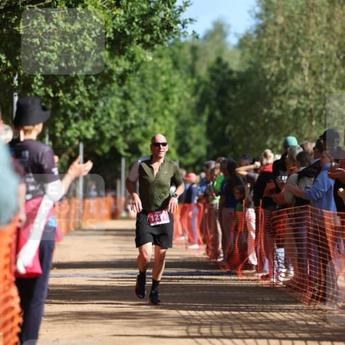 06.09.2026 - 20. Norderstedt Triathlon Mo-Foto http://msf.ph/oto/10158176 06.09.2026 10:33:49 Laufen 1211, 1211 meine-sportfotos.de
