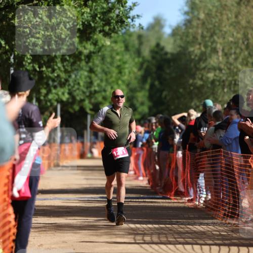06.09.2026 - 20. Norderstedt Triathlon Mo-Foto http://msf.ph/oto/10158182 06.09.2026 10:33:50 Laufen 1211, 1211 meine-sportfotos.de