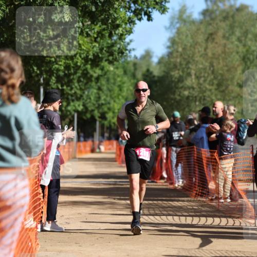 06.09.2026 - 20. Norderstedt Triathlon Mo-Foto http://msf.ph/oto/10158208 06.09.2026 10:33:52 Laufen 19, 1211, 1211 meine-sportfotos.de