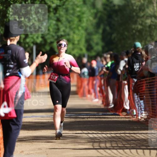 06.09.2026 - 20. Norderstedt Triathlon Mo-Foto http://msf.ph/oto/10158251 06.09.2026 10:34:09 Laufen 197, 1197, 1197 meine-sportfotos.de