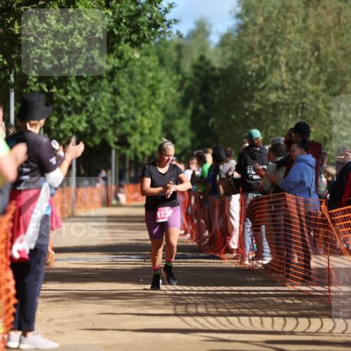 06.09.2026 - 20. Norderstedt Triathlon Mo-Foto http://msf.ph/oto/10158397 06.09.2026 10:35:10 Laufen 123, 1233 meine-sportfotos.de