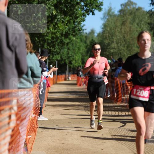 06.09.2026 - 20. Norderstedt Triathlon Mo-Foto http://msf.ph/oto/10158545 06.09.2026 10:36:12 Laufen 1206, 1206, 1206, 1503, 1503 meine-sportfotos.de