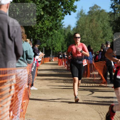06.09.2026 - 20. Norderstedt Triathlon Mo-Foto http://msf.ph/oto/10158551 06.09.2026 10:36:13 Laufen 150, 1206, 1206, 1206, 1503, 1503 meine-sportfotos.de