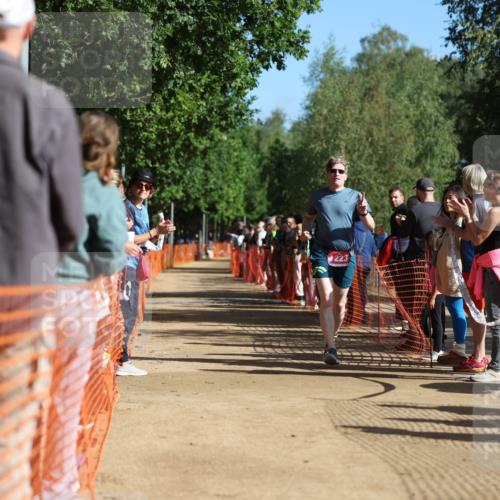 06.09.2026 - 20. Norderstedt Triathlon Mo-Foto http://msf.ph/oto/10158734 06.09.2026 10:36:29 Laufen 223, 737, 1223, 1223, 1494, 1494 meine-sportfotos.de