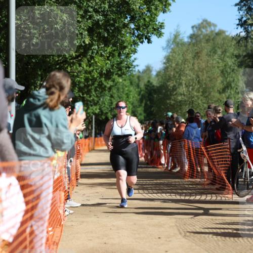 06.09.2026 - 20. Norderstedt Triathlon Mo-Foto http://msf.ph/oto/10158846 06.09.2026 10:36:58 Laufen 735, 1215, 1215 meine-sportfotos.de