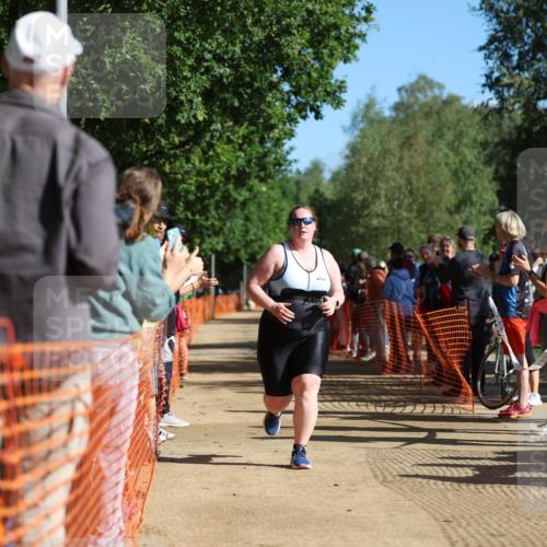 06.09.2026 - 20. Norderstedt Triathlon Mo-Foto http://msf.ph/oto/10158863 06.09.2026 10:36:59 Laufen 735, 1215, 1215 meine-sportfotos.de