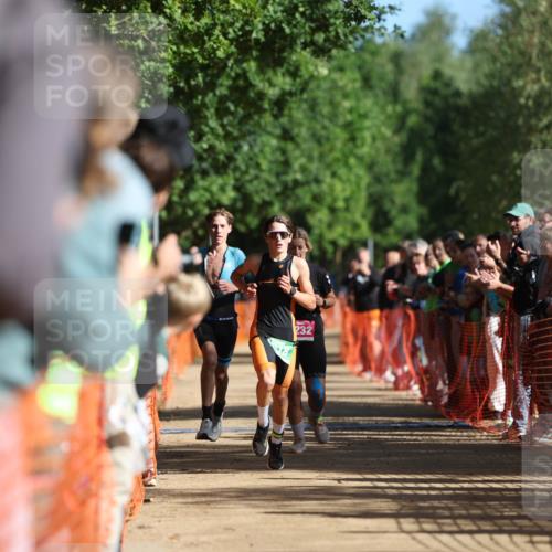 06.09.2026 - 20. Norderstedt Triathlon Mo-Foto http://msf.ph/oto/10158953 06.09.2026 10:37:12 Laufen 232, 718, 756, 1201, 1201, 1232, 1232 meine-sportfotos.de