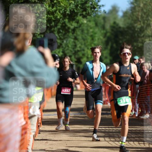06.09.2026 - 20. Norderstedt Triathlon Mo-Foto http://msf.ph/oto/10158974 06.09.2026 10:37:14 Laufen 1232, 718, 756, 1201, 1201, 1232, 1232 meine-sportfotos.de