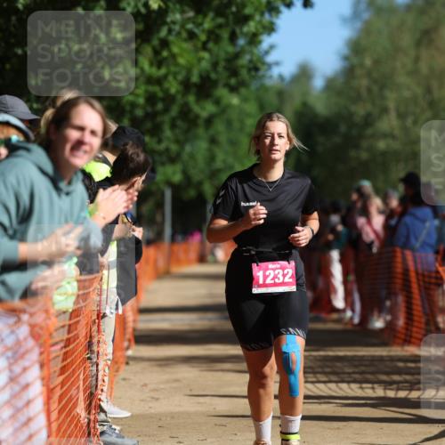 06.09.2026 - 20. Norderstedt Triathlon Mo-Foto http://msf.ph/oto/10159008 06.09.2026 10:37:17 Laufen 1232, 718, 756, 1201, 1201, 1232, 1232 meine-sportfotos.de