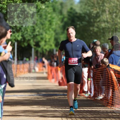 06.09.2026 - 20. Norderstedt Triathlon Mo-Foto http://msf.ph/oto/10159039 06.09.2026 10:37:25 Laufen 1226, 718, 756, 1226, 1226, 1232, 1232 meine-sportfotos.de