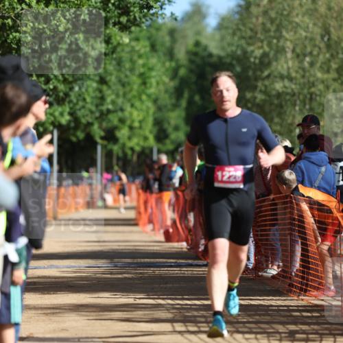 06.09.2026 - 20. Norderstedt Triathlon Mo-Foto http://msf.ph/oto/10159045 06.09.2026 10:37:26 Laufen 1228, 718, 756, 1226, 1226, 1232, 1232 meine-sportfotos.de