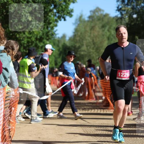 06.09.2026 - 20. Norderstedt Triathlon Mo-Foto http://msf.ph/oto/10159074 06.09.2026 10:37:28 Laufen 1226, 1226, 1226 meine-sportfotos.de