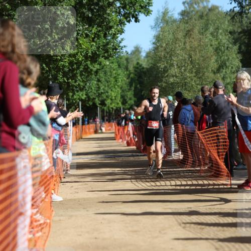 06.09.2026 - 20. Norderstedt Triathlon Mo-Foto http://msf.ph/oto/10159178 06.09.2026 10:37:46 Laufen 1500, 1217, 1217 meine-sportfotos.de