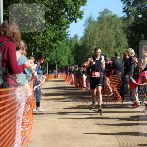 06.09.2026 - 20. Norderstedt Triathlon Mo-Foto http://msf.ph/oto/10159198 06.09.2026 10:37:47 Laufen 1500, 1217, 1217 meine-sportfotos.de