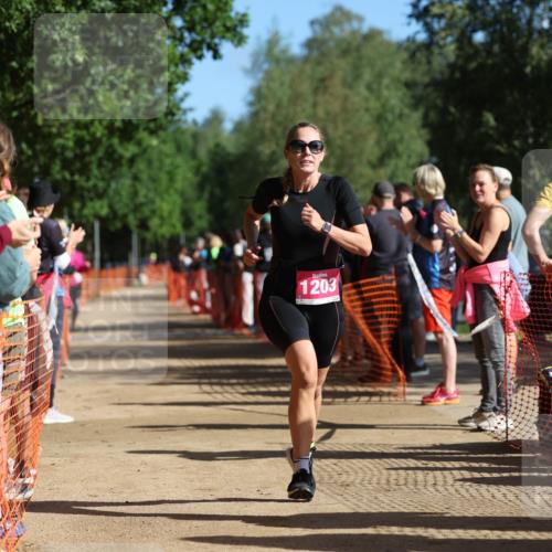 06.09.2026 - 20. Norderstedt Triathlon Mo-Foto http://msf.ph/oto/10159357 06.09.2026 10:38:23 Laufen 1203, 1203, 1203, 1507, 1507 meine-sportfotos.de