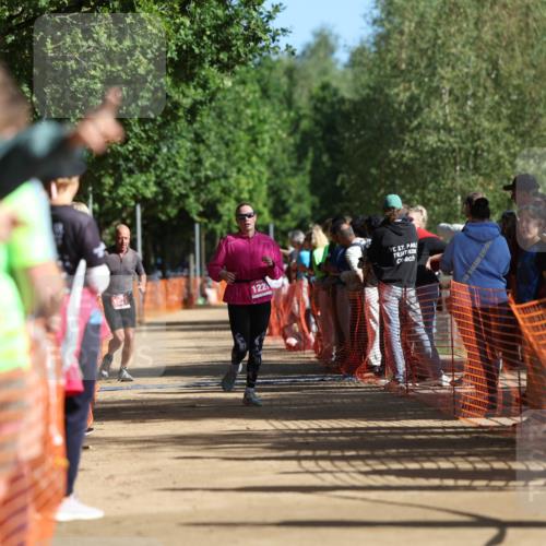 06.09.2026 - 20. Norderstedt Triathlon Mo-Foto http://msf.ph/oto/10159370 06.09.2026 10:38:26 Laufen 1511, 122, 1203, 1203, 1227, 1227 meine-sportfotos.de