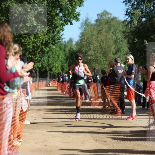 06.09.2026 - 20. Norderstedt Triathlon Mo-Foto http://msf.ph/oto/10159724 06.09.2026 10:39:19 Laufen 750, 750 meine-sportfotos.de