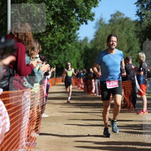 06.09.2026 - 20. Norderstedt Triathlon Mo-Foto http://msf.ph/oto/10159788 06.09.2026 10:39:29 Laufen 1220, 750, 766, 1220, 1220 meine-sportfotos.de