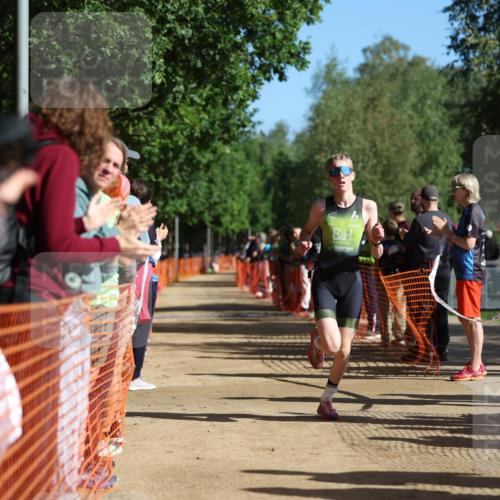 06.09.2026 - 20. Norderstedt Triathlon Mo-Foto http://msf.ph/oto/10159802 06.09.2026 10:39:31 Laufen 750, 766, 1220, 1220 meine-sportfotos.de