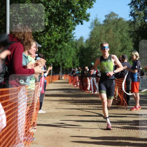 06.09.2026 - 20. Norderstedt Triathlon Mo-Foto http://msf.ph/oto/10159805 06.09.2026 10:39:32 Laufen 766, 1220, 1220 meine-sportfotos.de
