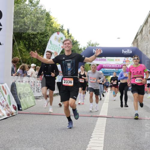 06.09.2026 - CURREX Alsterlauf Yannick Fuchs http://msf.ph/oto/10159848 06.09.2026 09:53:01 Ziel 2336, 2438, 2464, 2465, 2930, 3594, 3913, 3954, 3971, 4329, 4780, 4781, 5048, 5253, 5522, 6062, 6141, 6156, 6314, 8025, 8190, 8334 meine-sportfotos.de
