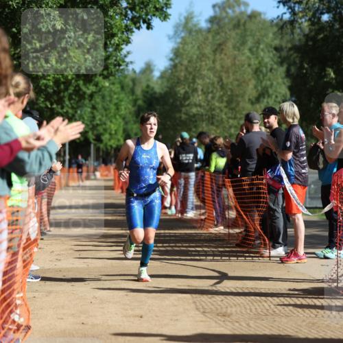 06.09.2026 - 20. Norderstedt Triathlon Mo-Foto http://msf.ph/oto/10159869 06.09.2026 10:40:33 Laufen 703, 1198, 1198 meine-sportfotos.de