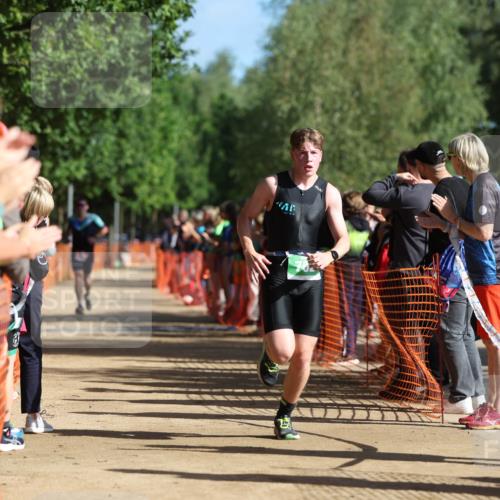 06.09.2026 - 20. Norderstedt Triathlon Mo-Foto http://msf.ph/oto/10159923 06.09.2026 10:40:43 Laufen 70, 702, 703 meine-sportfotos.de