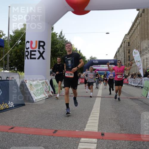 06.09.2026 - CURREX Alsterlauf Yannick Fuchs http://msf.ph/oto/10159959 06.09.2026 09:53:02 Ziel 2336, 2464, 2930, 3594, 3913, 3971, 4329, 4780, 4781, 5048, 5253, 5522, 6062, 6141, 6156, 6314, 8190, 8334 meine-sportfotos.de