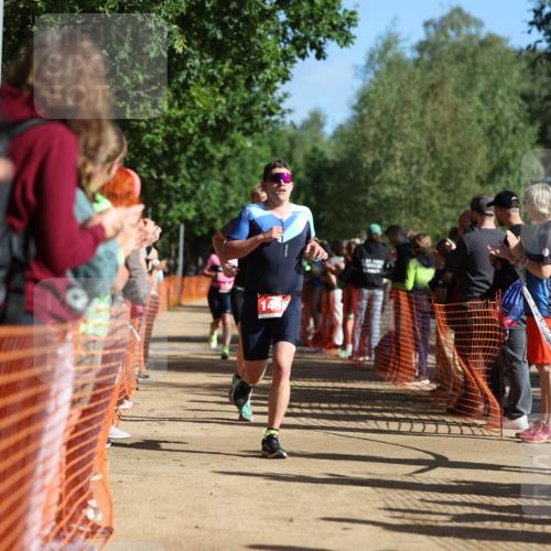 06.09.2026 - 20. Norderstedt Triathlon Mo-Foto http://msf.ph/oto/10159992 06.09.2026 10:40:49 Laufen 702, 705, 1228, 1228 meine-sportfotos.de