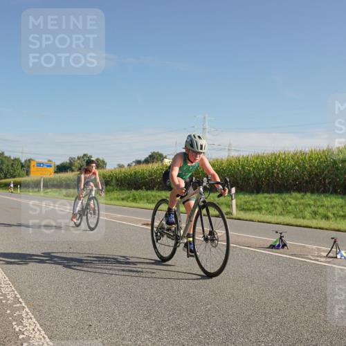 06.09.2026 - 20. Norderstedt Triathlon Michael Burmester http://msf.ph/oto/10160343 06.09.2026 09:37:43 Radfahren 621, 638, 655, 657 meine-sportfotos.de