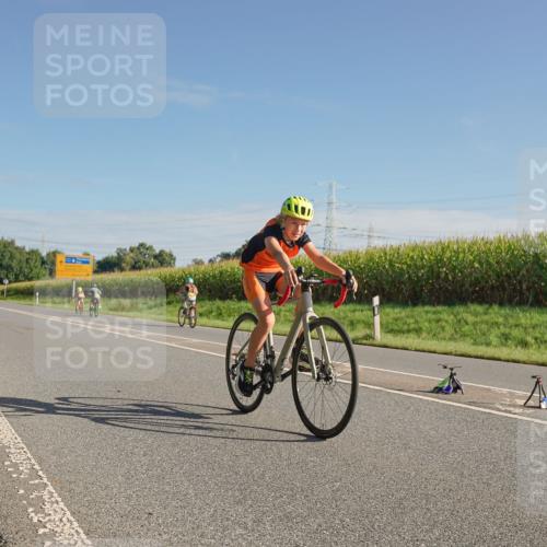 06.09.2026 - 20. Norderstedt Triathlon Michael Burmester http://msf.ph/oto/10160376 06.09.2026 09:37:59 Radfahren 649, 661, 676 meine-sportfotos.de