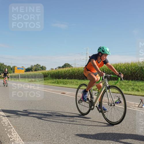 06.09.2026 - 20. Norderstedt Triathlon Michael Burmester http://msf.ph/oto/10160414 06.09.2026 09:38:27 Radfahren 607, 671, 675, 696 meine-sportfotos.de