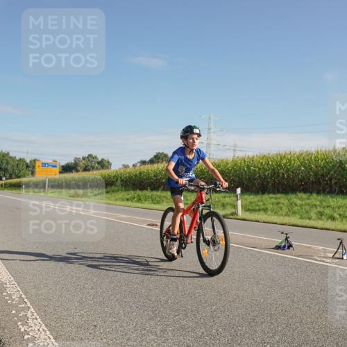 06.09.2026 - 20. Norderstedt Triathlon Michael Burmester http://msf.ph/oto/10160426 06.09.2026 09:38:31 Radfahren 633, 671 meine-sportfotos.de