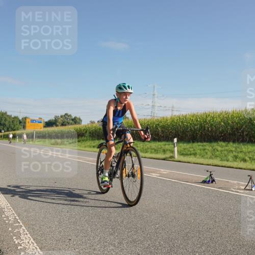 06.09.2026 - 20. Norderstedt Triathlon Michael Burmester http://msf.ph/oto/10160429 06.09.2026 09:38:40 Radfahren 633, 698 meine-sportfotos.de